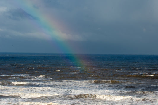 Saltburn Rainbow – Autumn Stormlight Over the North Sea